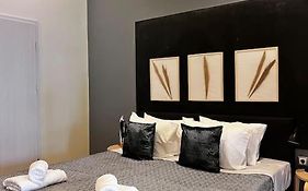 Modern Lux Apartment Downtown